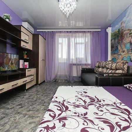 Vip Apartmens Faraon On Illinskaya 1 Floor Apartment Sumy Exterior photo