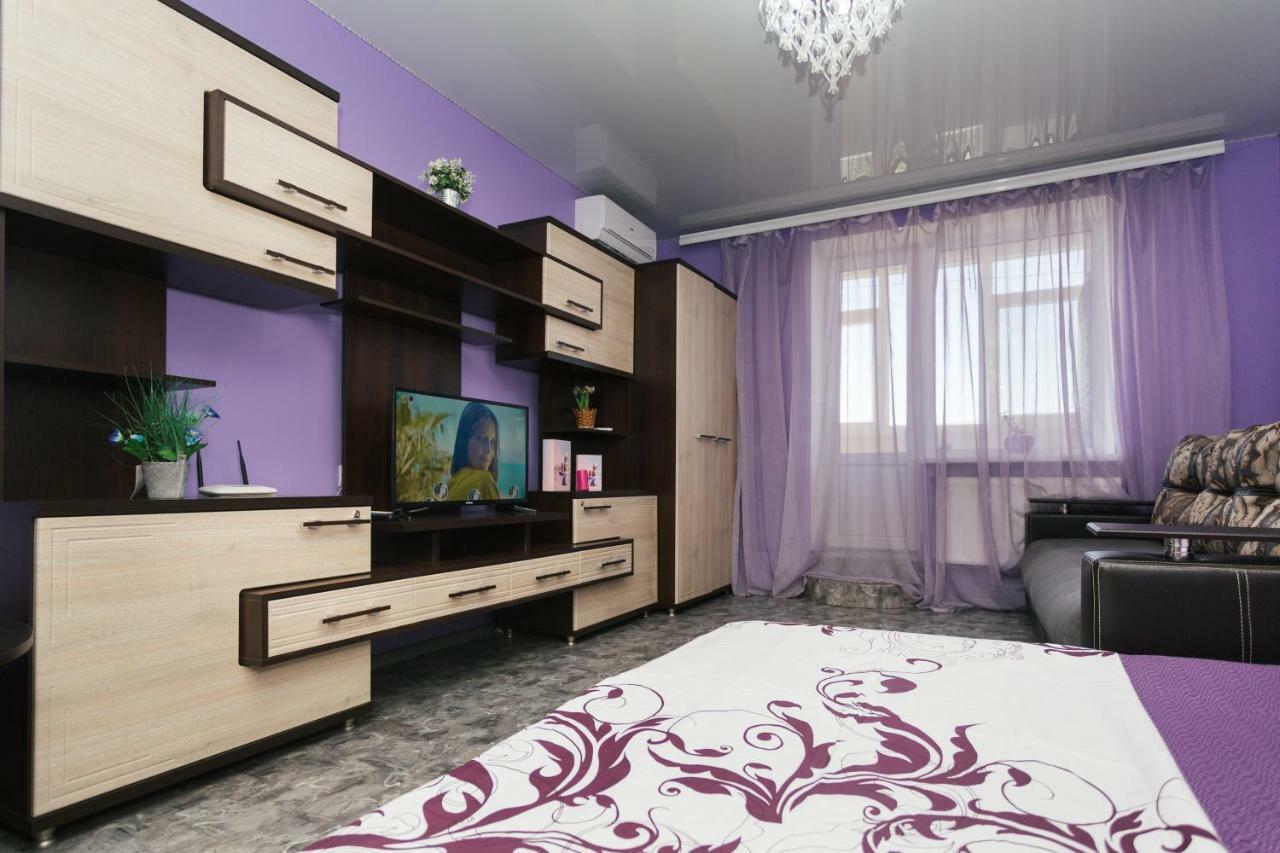 Vip Apartmens Faraon On Illinskaya 1 Floor Apartment Sumy Exterior photo