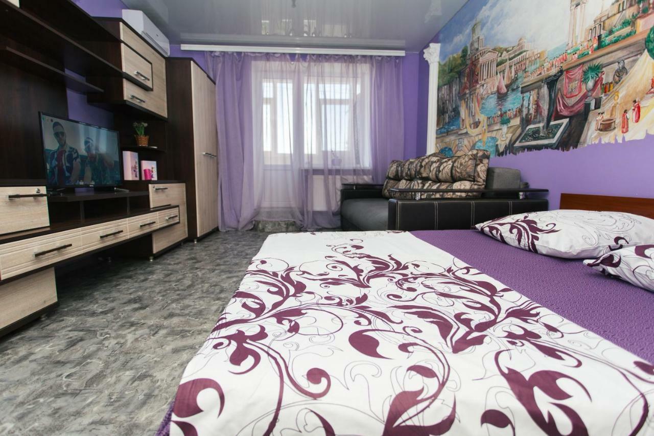 Vip Apartmens Faraon On Illinskaya 1 Floor Apartment Sumy Exterior photo